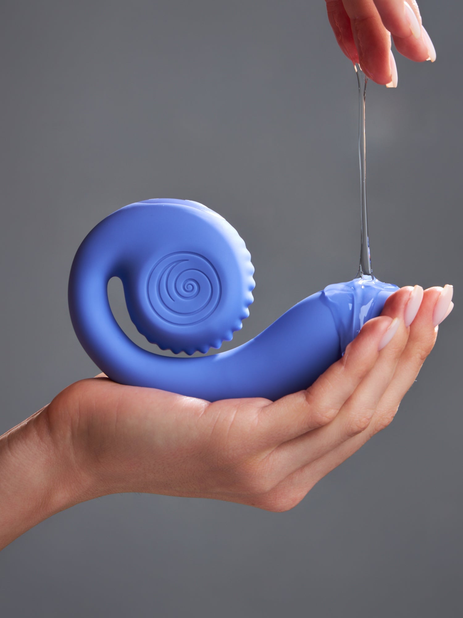 Why Water Based Lube is the Best Lube for Sex Toys - SVIBE